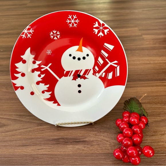 Trisa Stoneware-Snowman Christmas plate, 8-inch salad or dessert plate - Picture 3 of 6